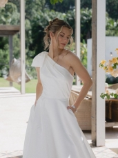 Brides