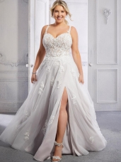 Curvy Brides